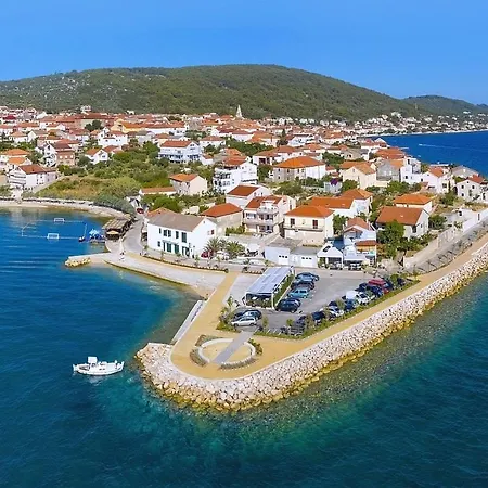 14116c Апартаменты *